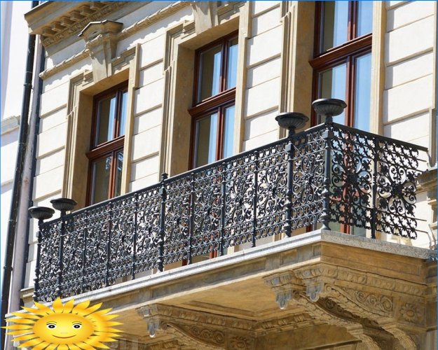 Forgé et forgé: balcons