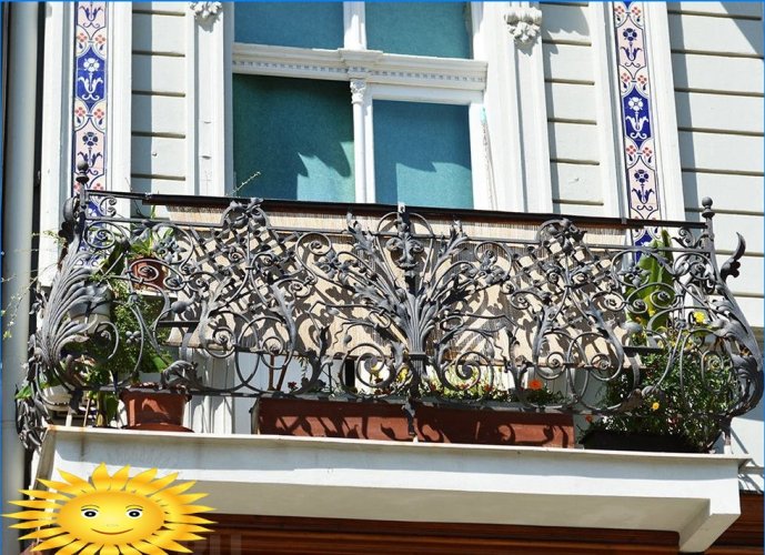 Forgé et forgé: balcons