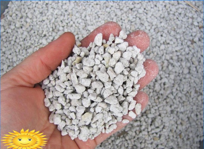 Perlite et sable de perlite: caractéristiques et caractéristiques du matériau