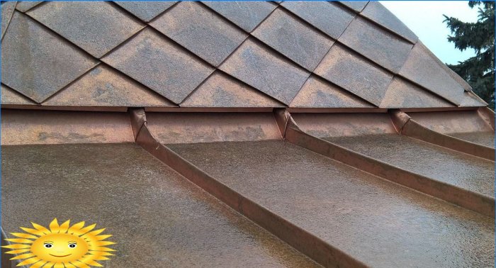 Toit métallique: damier ou toit en échelle