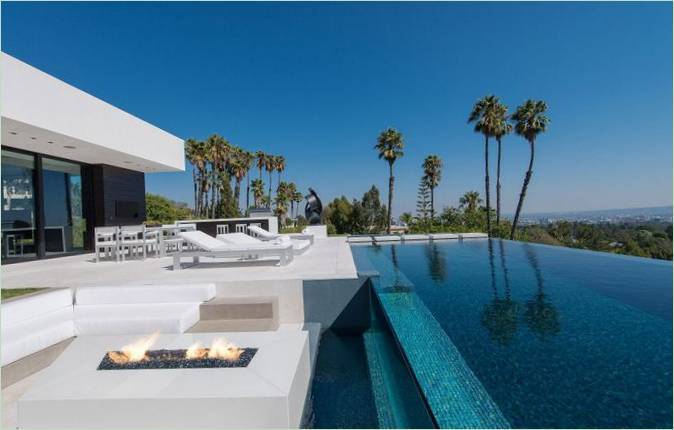 Manoir Laurel Way à Beverly Hills, USA