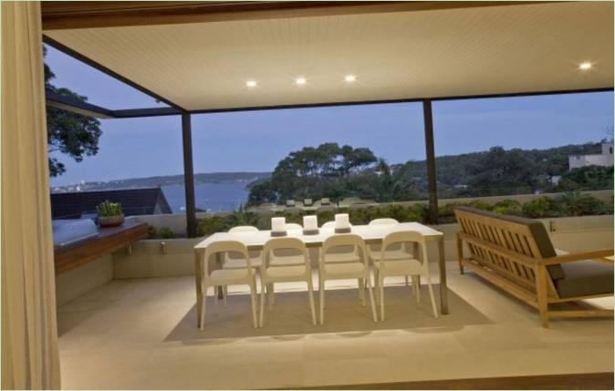 Intérieur du Middle Harbour House en Australie