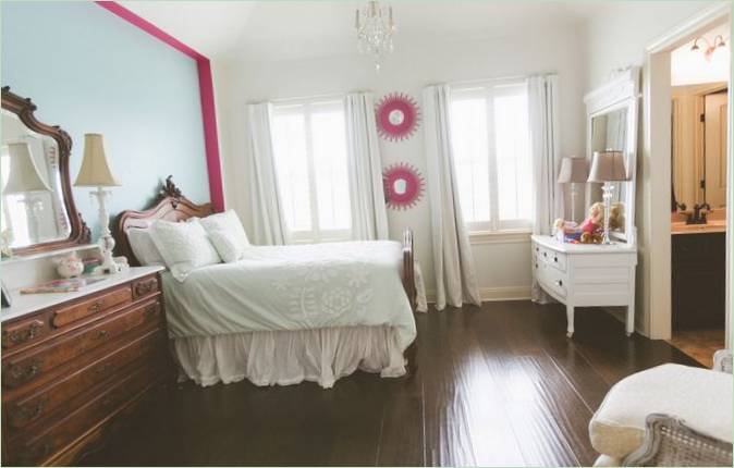 Chambre à coucher des enfants dans des couleurs claires