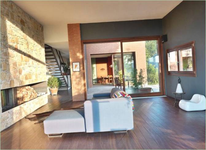 Design intérieur du salon d'une maison italienne