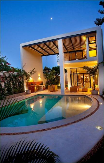 Piscine d'une maison de campagne au Mexique