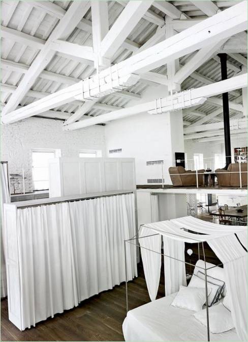 Intérieur d'une maison de campagne italienne