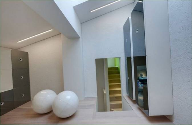 Fenêtres de plafond dans la maison