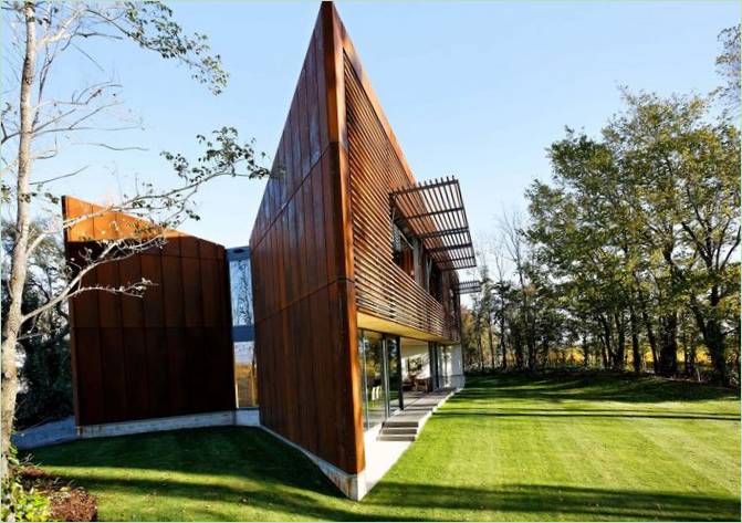 L'intérieur de la cabane de Cloudy Bay en Nouvelle-Zélande