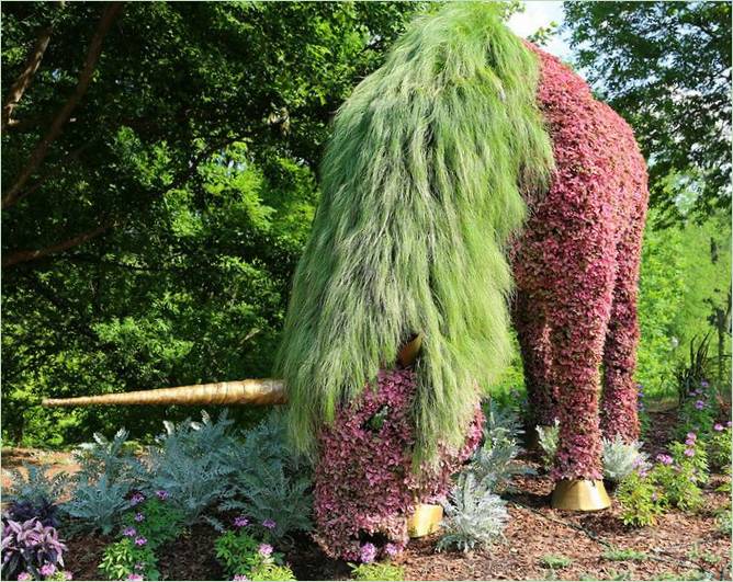 Une sculpture de fleurs fraîches aux jardins botaniques d'Atlanta