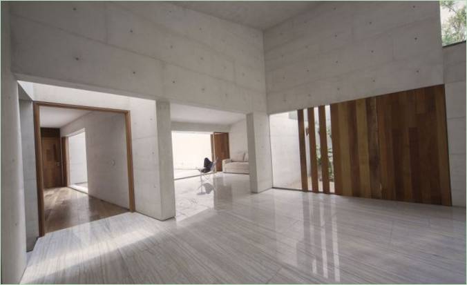 Une maison CAP spacieuse avec un design intérieur minimaliste par Estudio MMX, Mexico City, Mexique