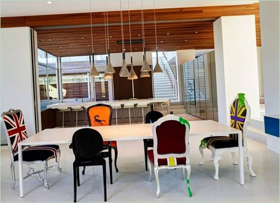 Maison de ville chic de l'Ohio au design intérieur remarquable