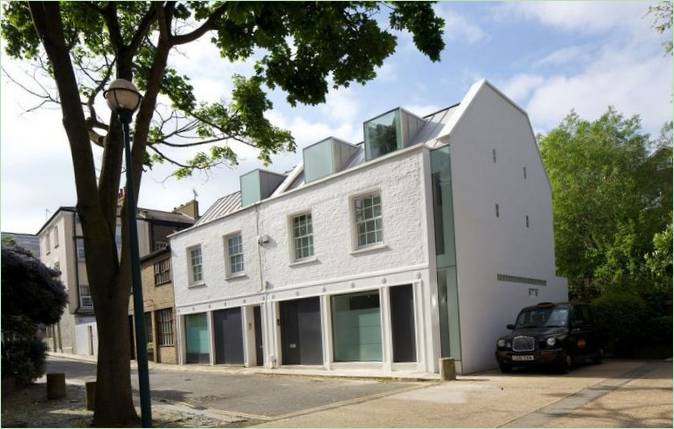 La façade de Mews House Primrose Hill 2 à Londres