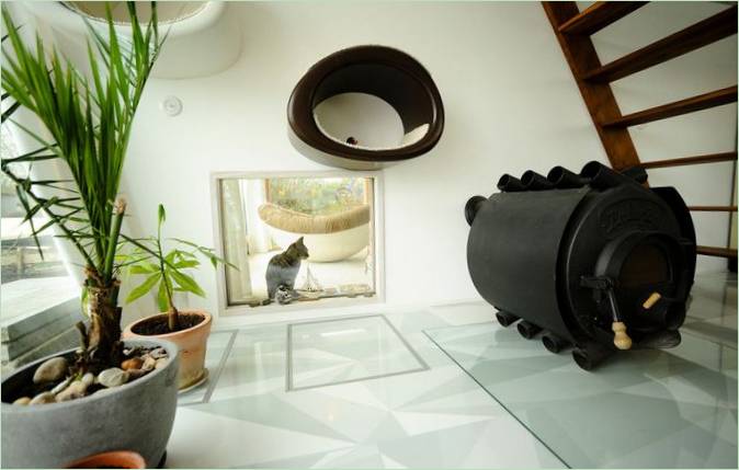 Aménagement intérieur d'une maison sur une plateforme flottante en Allemagne par Sascha Akkermann et Flo Florian