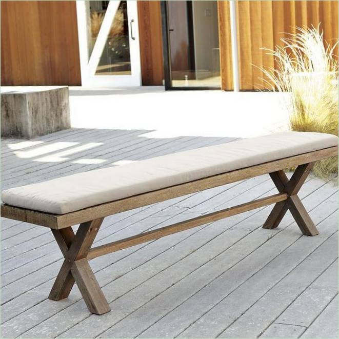 Mobilier de jardin : un banc pratique Meubles dans la cour : Un banc pratique