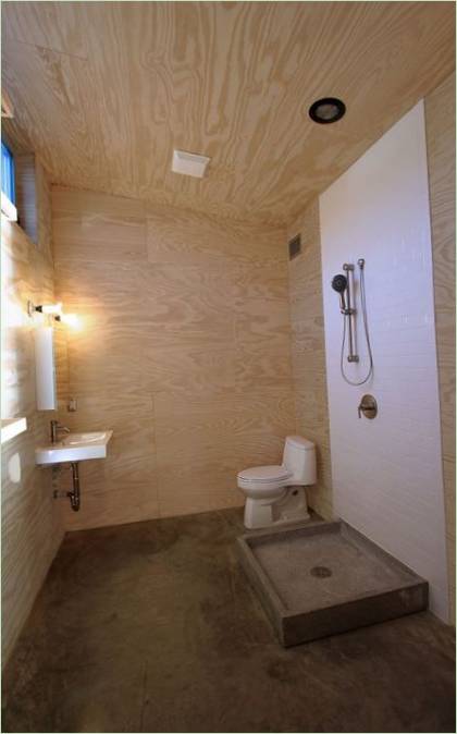 Salle de bain de la maison de campagne Brushytop aux États-Unis