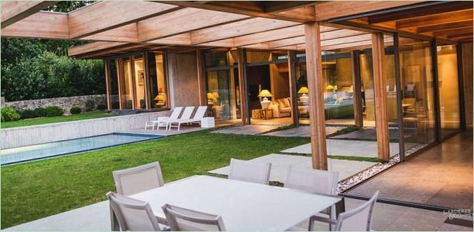 Espace piscine relaxant