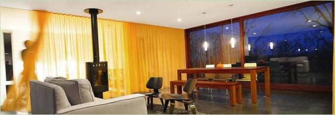 La maison originale à flanc de colline pour une famille au budget serré