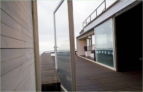 Portes vitrées donnant sur la terrasse par DNR Architects