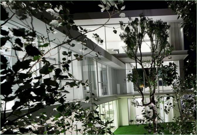 Une maison construite entre deux cours, Israël