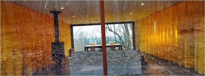 La maison originale à flanc de colline pour une famille au budget serré