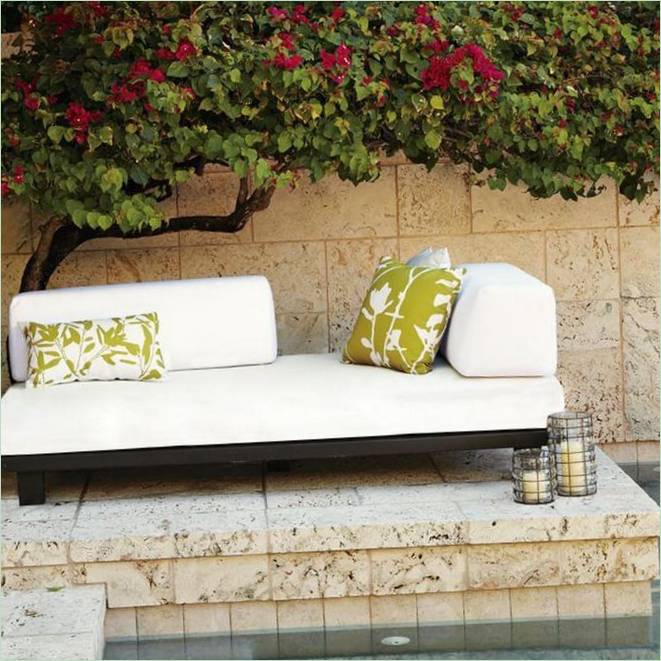Mobilier d'extérieur : canapé Tillary de West Elm Meubles de jardin : le canapé Tillary de West Elm