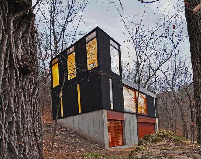 La maison originale sur une colline pour une famille au budget serré