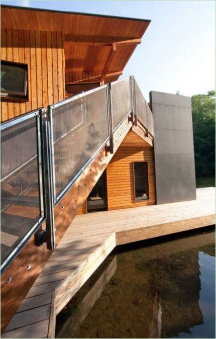 L'escalier en bois de la maison