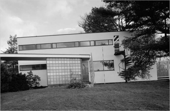 L'extérieur d'une maison privée à la Maison Gropius dans le Massachusetts