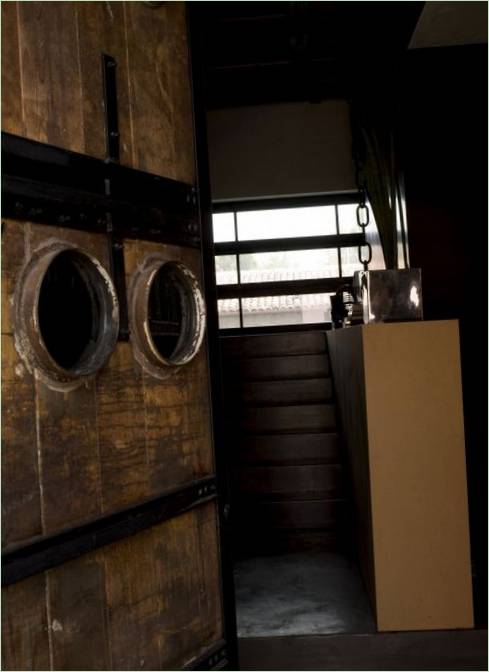 Des détails anciens comme élément décoratif dans une maison de moulin rénovée