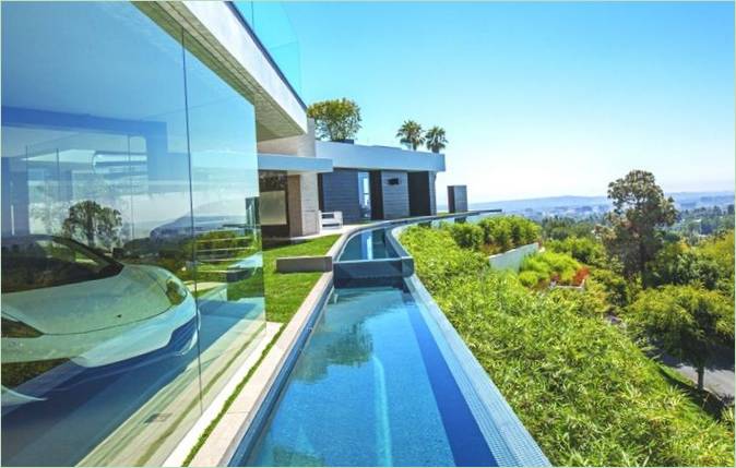 Le manoir Laurel Way par Whipple Russell Architects en Californie