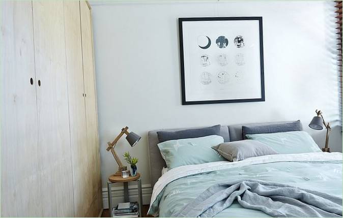 Aménagement d'une chambre à coucher dans des couleurs claires