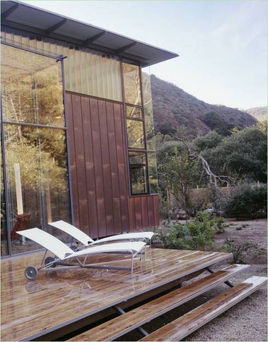 Aménagement intérieur d'une maison JFR près d'un canyon en Californie (États-Unis)