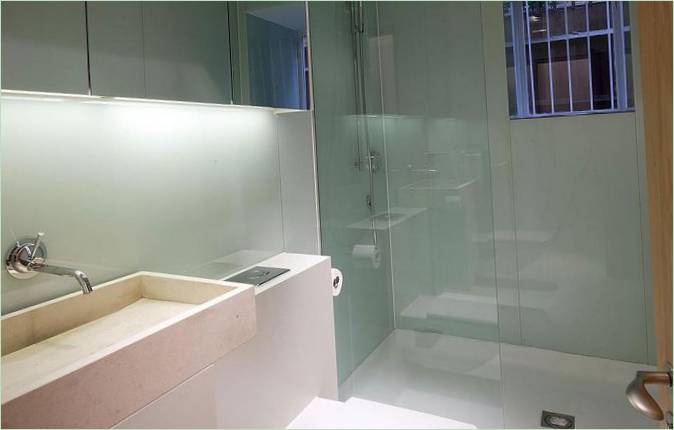 Conception de salle de bains Line House à Londres