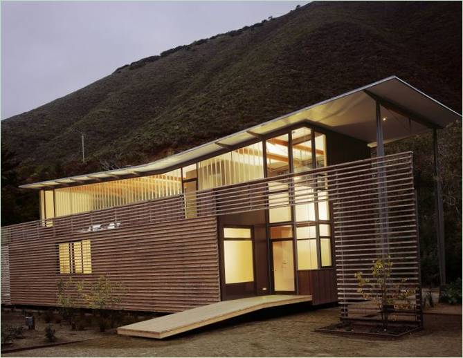 Aménagement intérieur d'une maison des JFR près de California Canyon, aux États-Unis