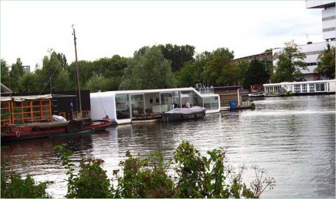 Projet d'une maison au bord de la rivière Amstel