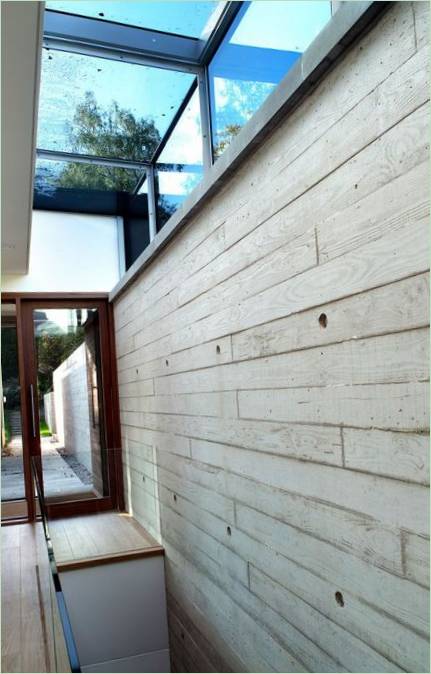 Décoration de la façade en bois d'une maison par PAD Studio