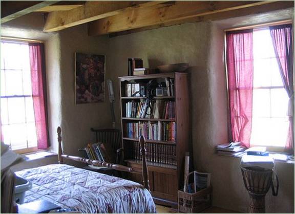 Construire une maison avec des bottes de paille