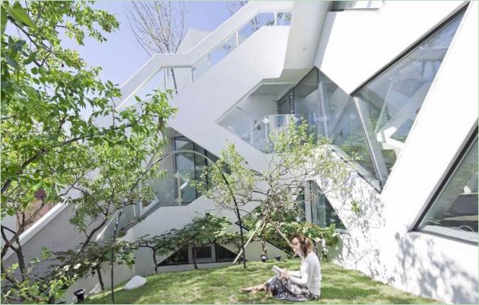 Un petit jardin sur le toit de Hwa Hun