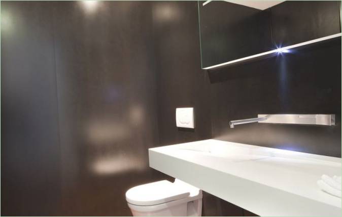 Conception intérieure d'une salle de bains élégante
