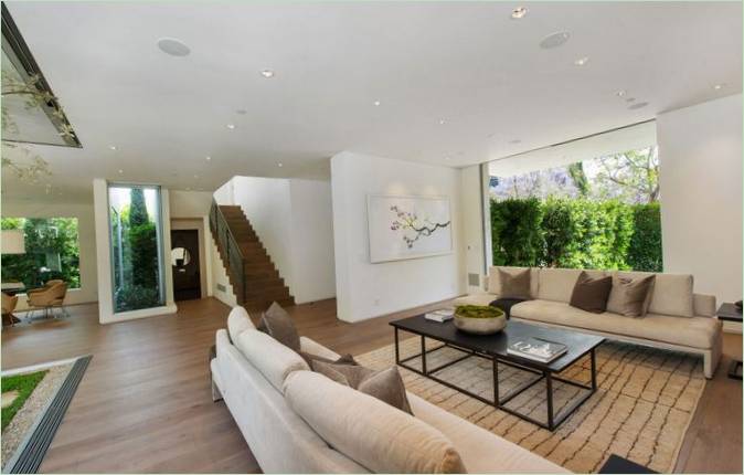 Conception intérieure d'une villa avec piscine à Los Angeles