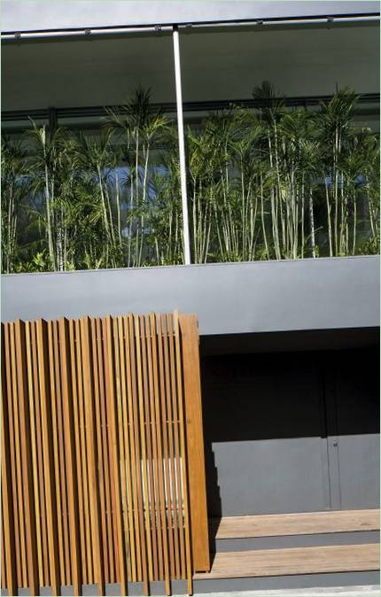 Façade d'une maison privée 12x12 à Rio de Janeiro