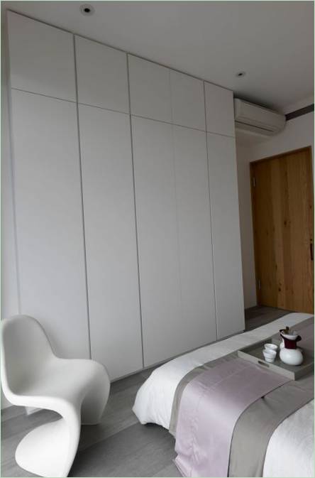 Aménagement intérieur d'une chambre à coucher moderne