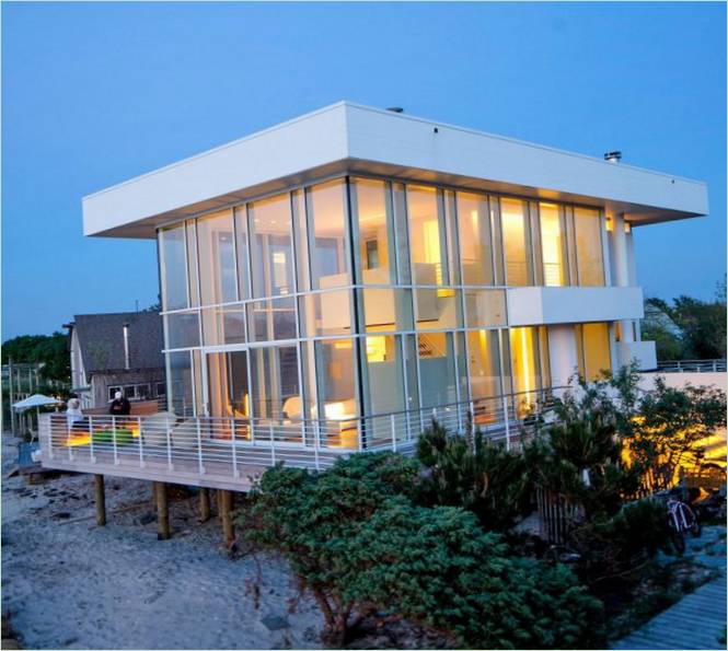 Une maison au bord de la mer à New York