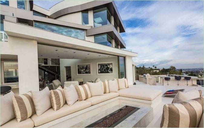 Magnifique conception moderne de la résidence privée