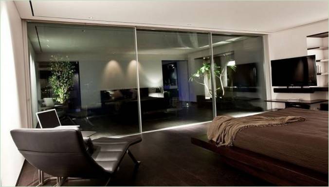 Chambre principale d'un penthouse exquis face à la mer en Inde