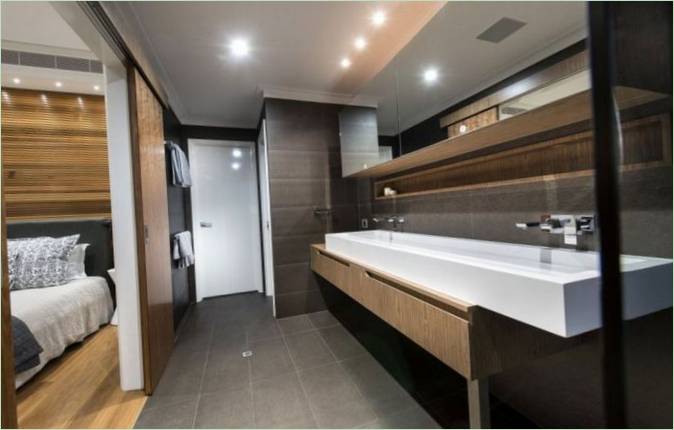 Aménagement intérieur d'un chalet par Residential Attitudes : Salle de bain