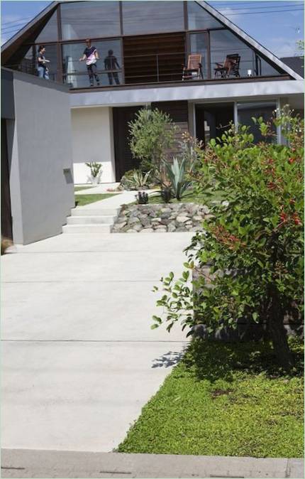La façade de la maison de campagne d'Ibaraki