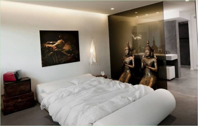 La chambre à coucher du design des garages en Italie