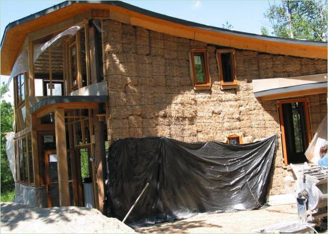 Construire une maison en bottes de paille