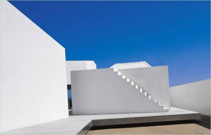Une maison-atelier inspirée de Picasso par OAB architects